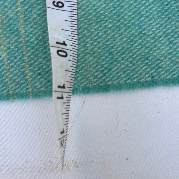 McNutt of Donegal Lambswool Jasmine Scarf Long Wide Ombre Irish Wrap Shawl - Picture 6 of 7